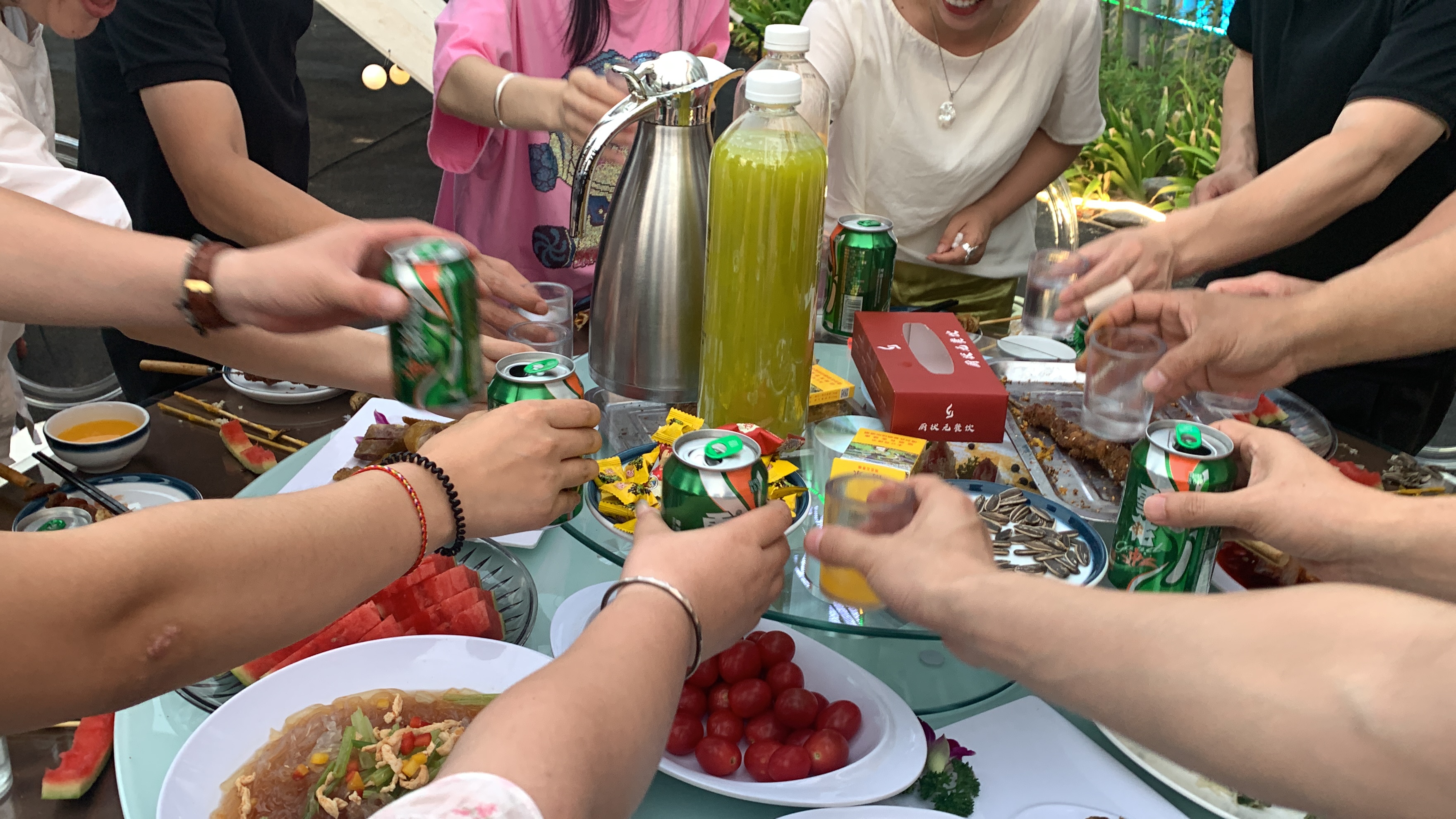 新鄉(xiāng)市卅亞過濾設(shè)備有限公司成功舉辦“夏日濃情，共聚卅亞”主題燒烤晚會(huì)